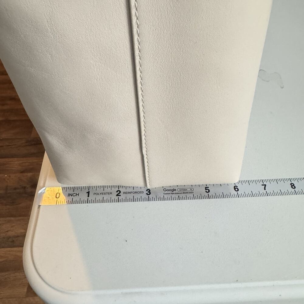 Madewell The Essential Bucket Tote Handbag Womens Ecru Ivory Leather NN396 NEW - Picture 9 of 11